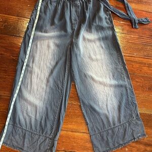 Zenana Outfitters Blue Casual Wide-Leg Jeans